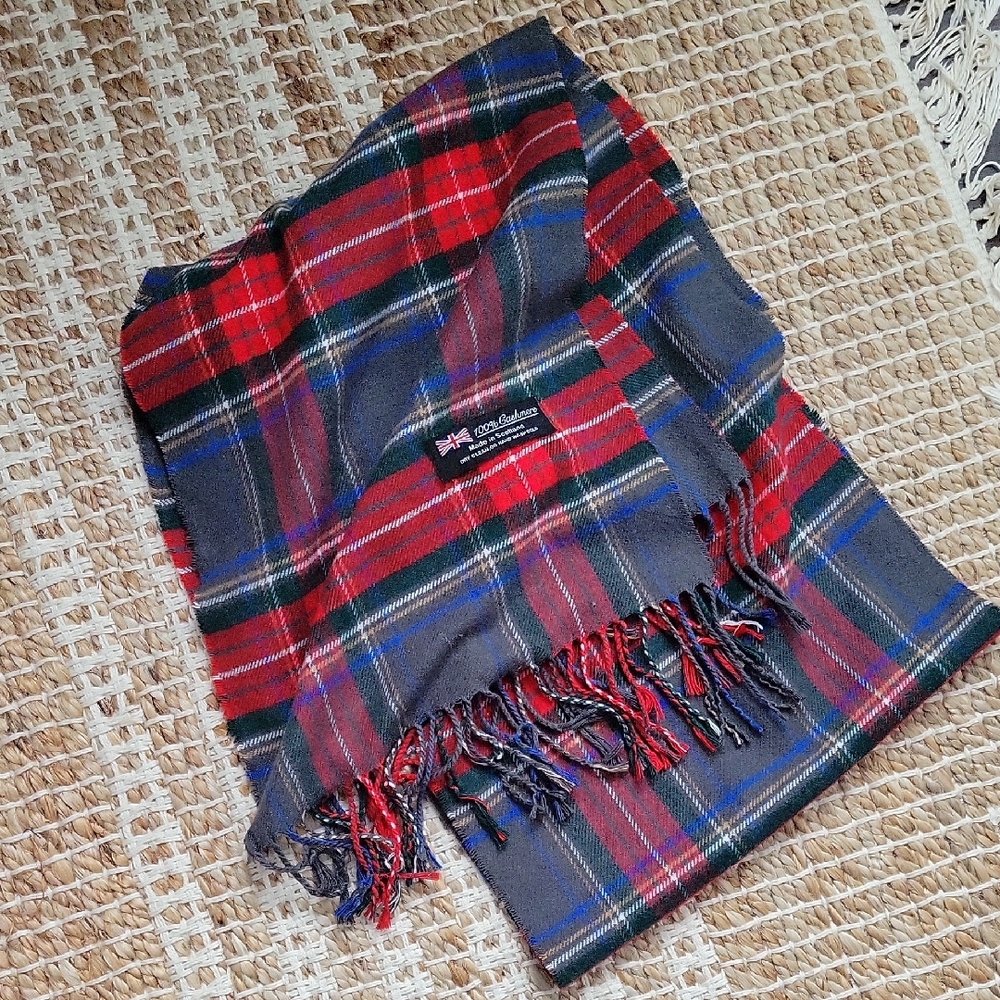 100% Cashmere Classic Scarf